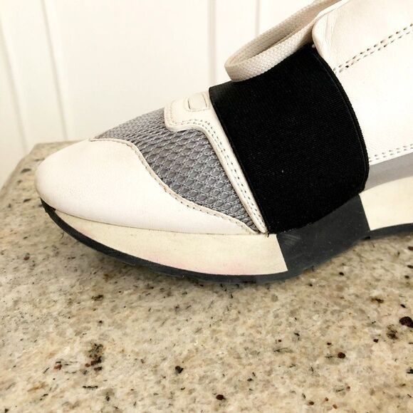 Balenciaga Multicolor Mesh And Leather Race Runner Low Top Sneakers - Picture 11 of 12